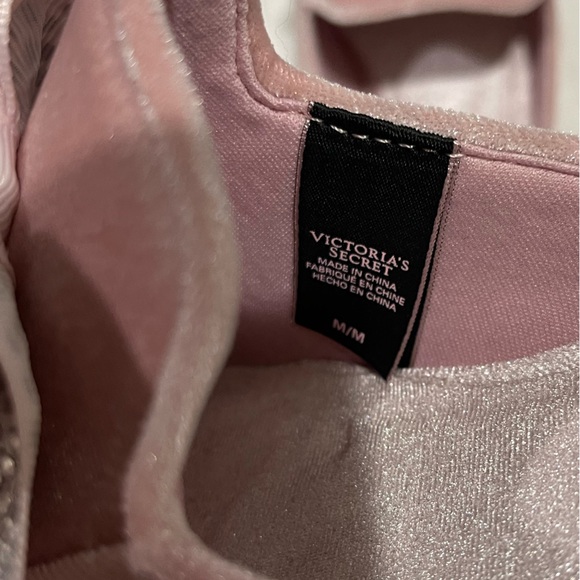 Victoria Secrets Rhinestone Bow Pink Velvet Slippers - Picture 4 of 5